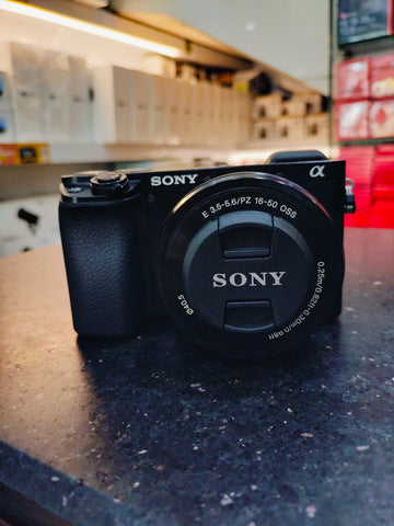 Sony A6100 with 16-50 4979888-0259563